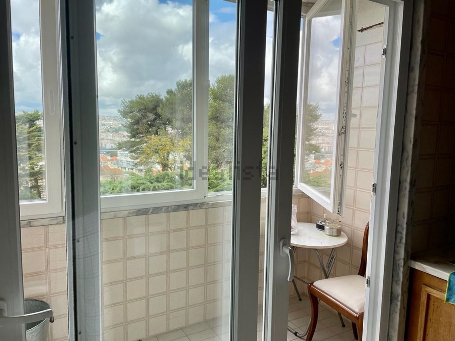 公寓 t3出售在Alameda António Sérgio, 7 - 厨房