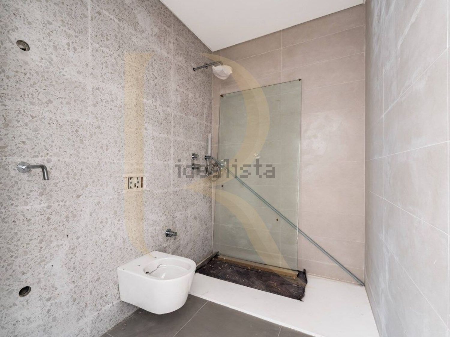 小楼房或独栋别墅出售在Fogueteiro - 卫生间