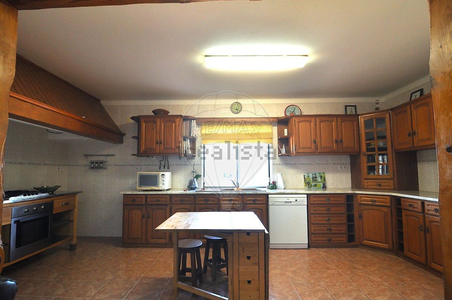 小楼房或独栋别墅出售在São Quintino - 厨房