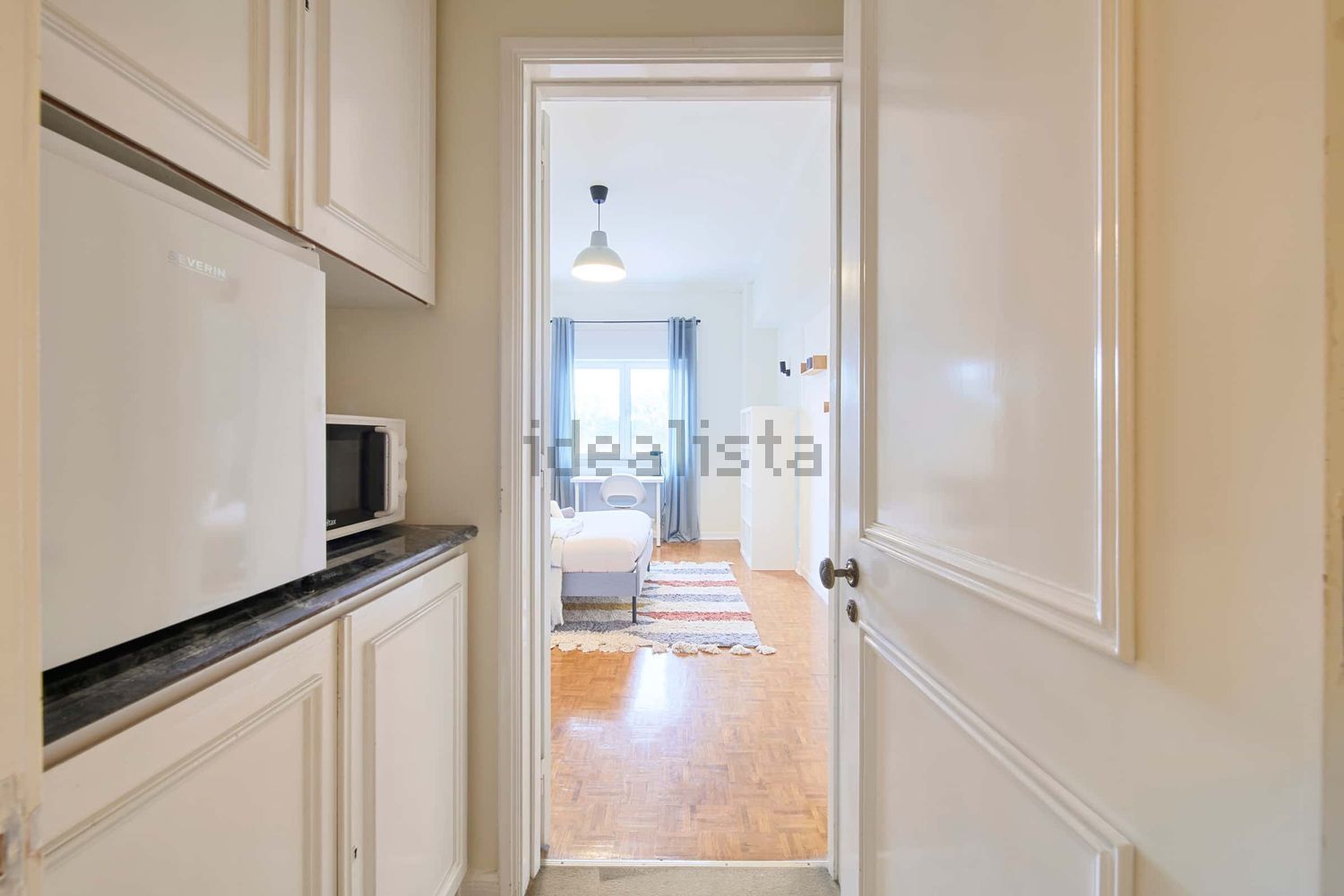 出租房间在Rua Actor António Silva, 3 - 厨房