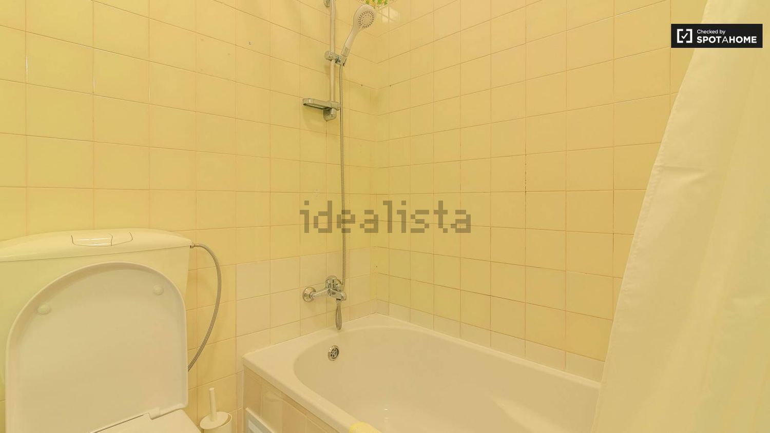 出租房间在Estrada da Luz, 100 - 卫生间