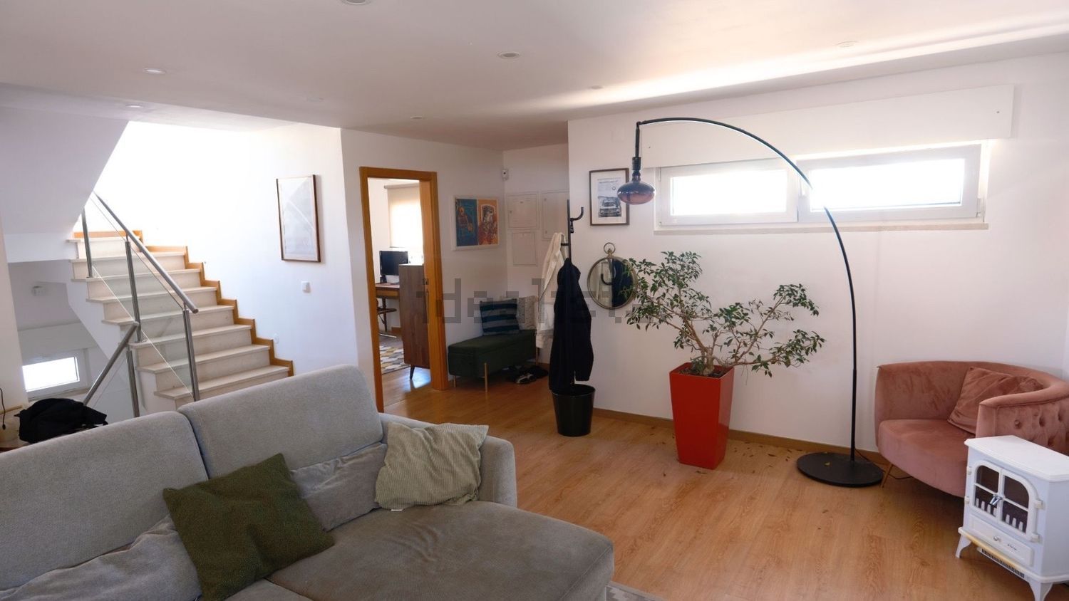 小楼房或独栋别墅出售在Rua Coronel Carlos Fabião - 客厅