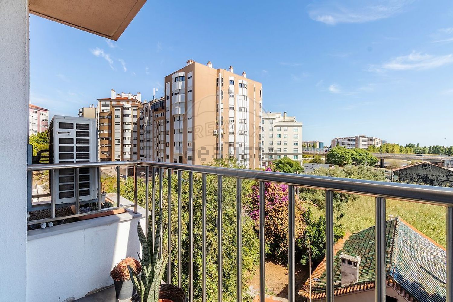 出租公寓 t2在Estrada São Bartolomeu - 阳台