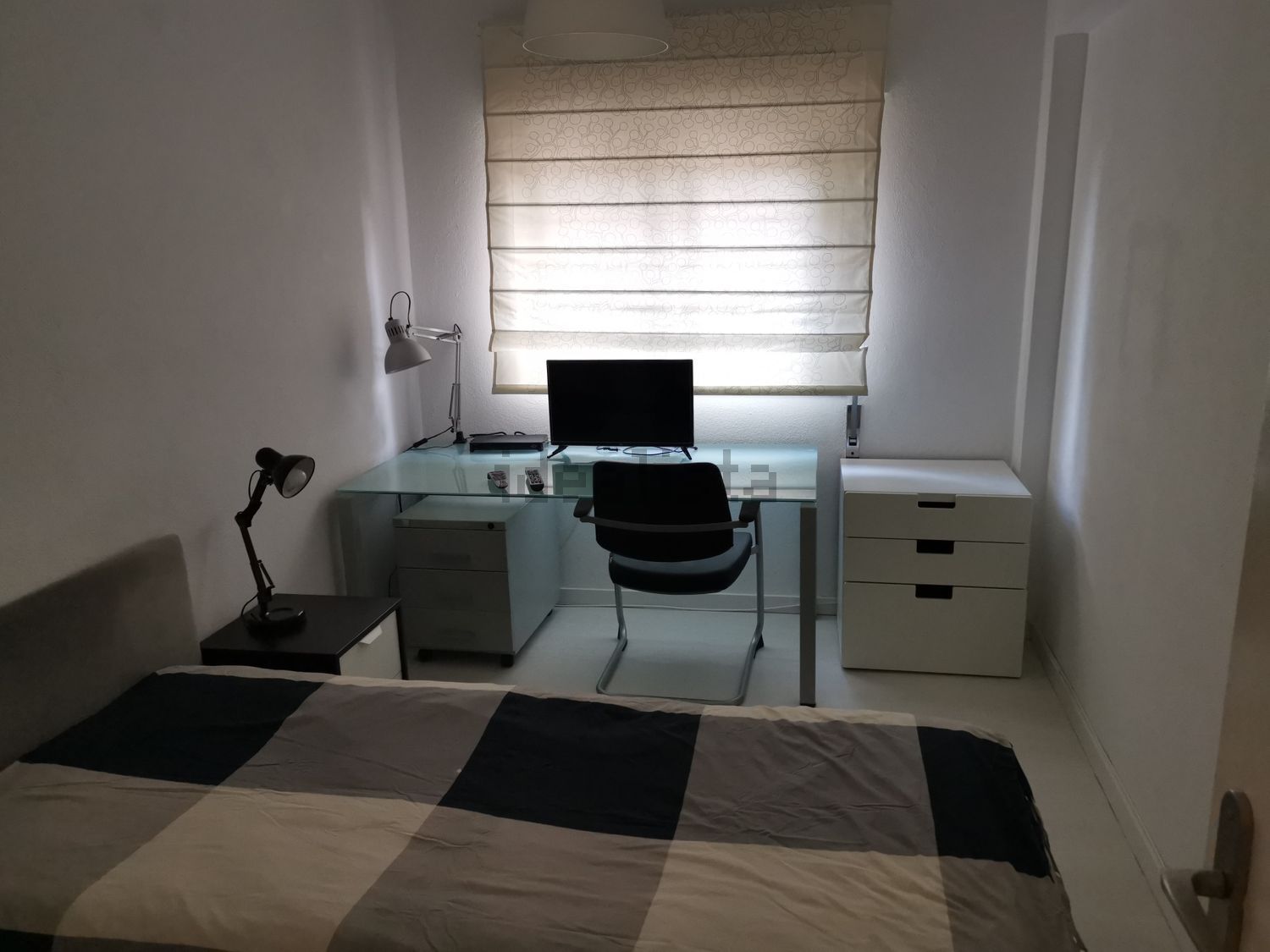 出租房间在Rua Fernando Sylvan, 31 lote - 卧室