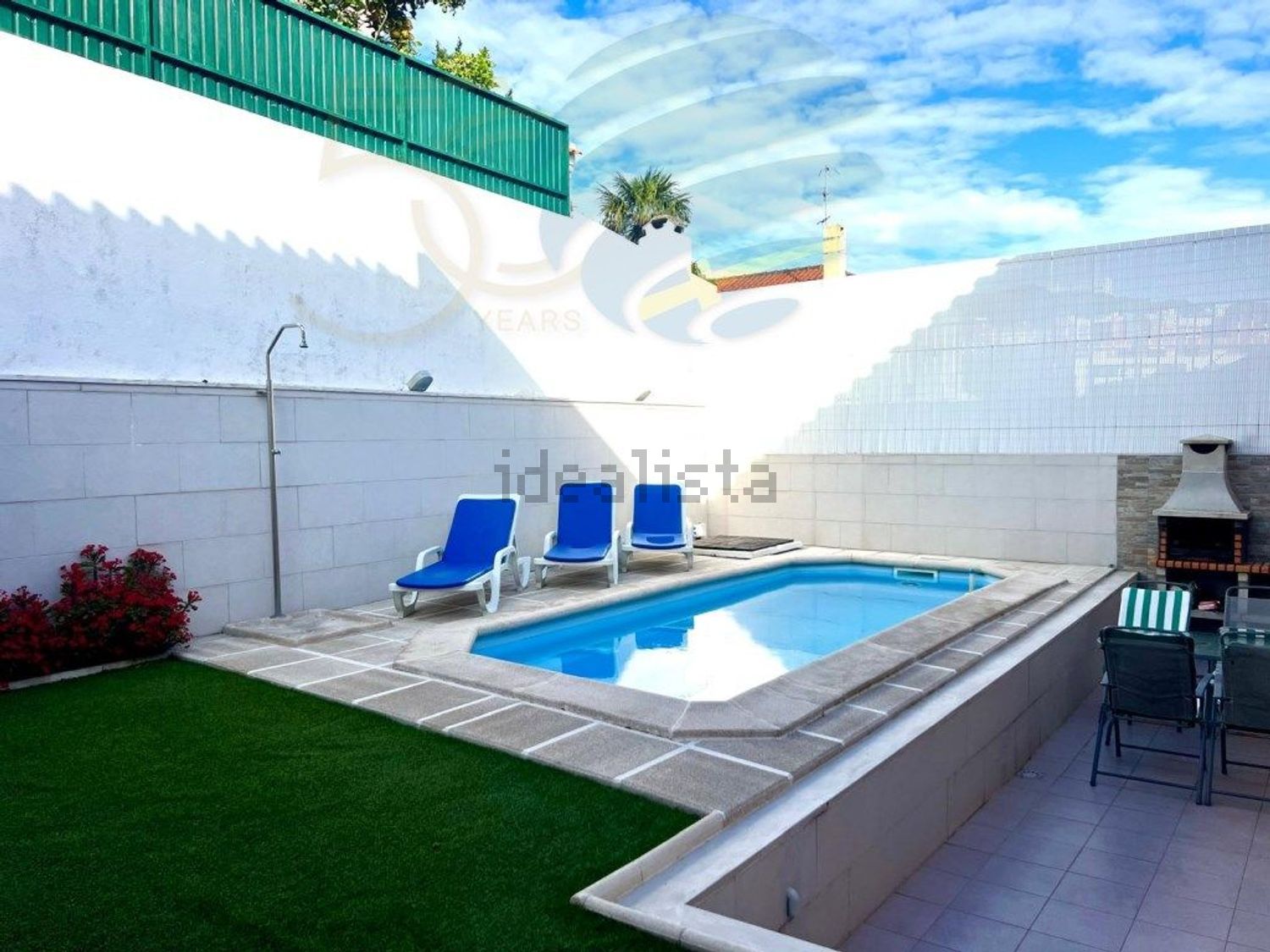 出租小楼房或独栋别墅在Talaíde - 游泳池