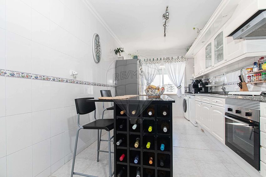 公寓 t3出售在Praceta João Álvares Fagundes