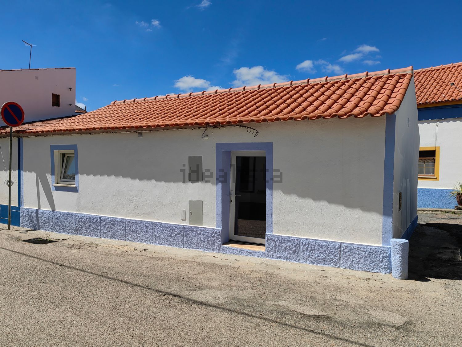 双拼别墅出售在Rua Sebastião Sobral Figueira, 39 - 外立面