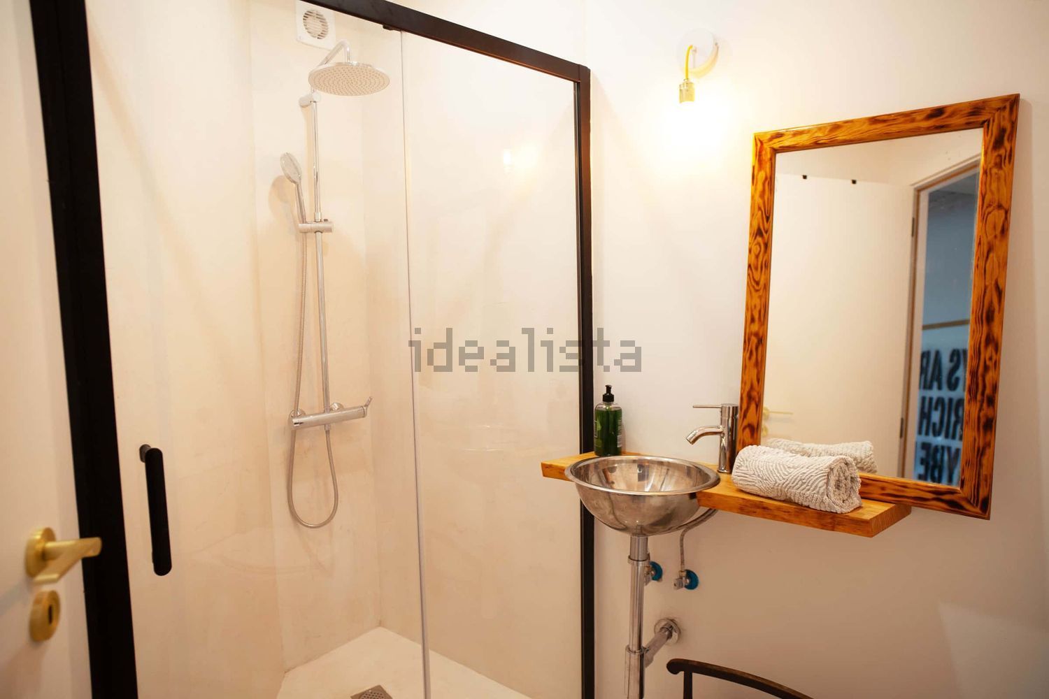 出租房间在Avenida Pedro Álvares Cabral, 33 - 卫生间