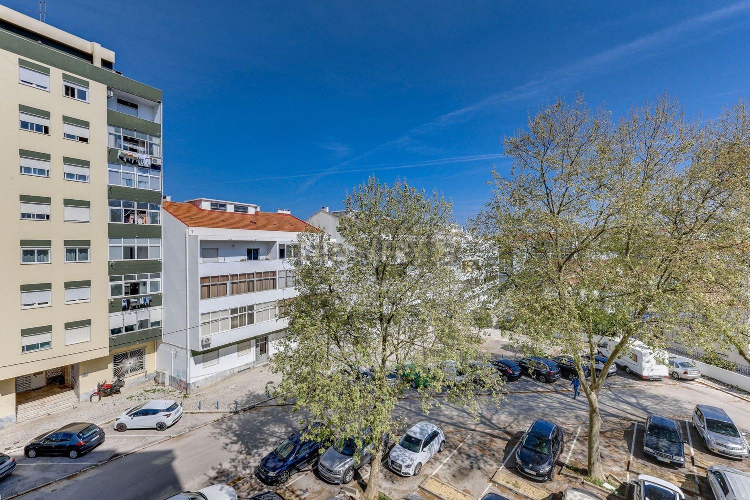 公寓 t2出售在Rua João das Regras, 11 - 外立面