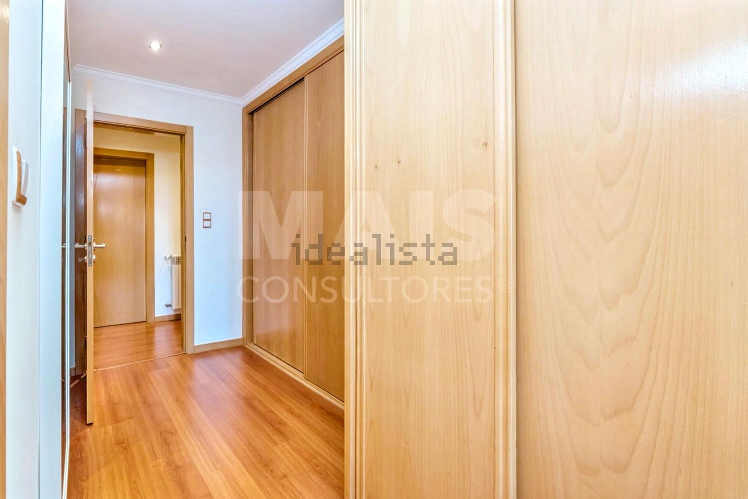 公寓 t4出售在Rua Alexandre Herculano - 照片