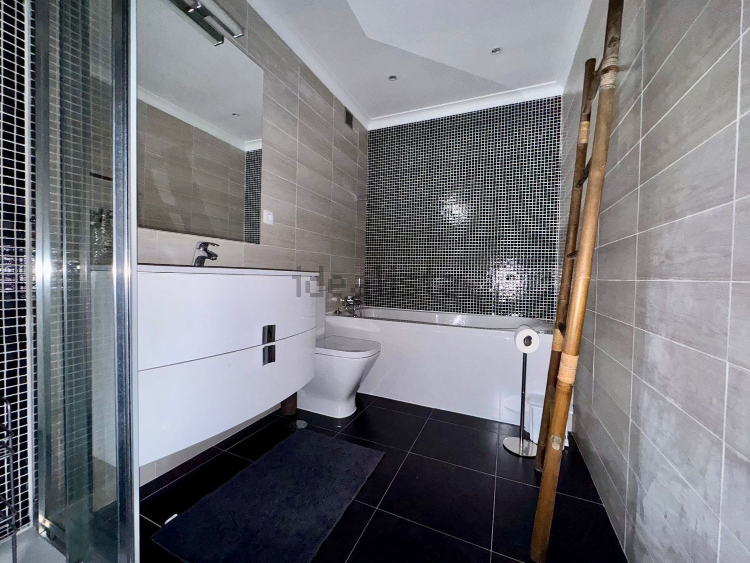 公寓 t3出售在Rua viela da eira s/n - 卫生间