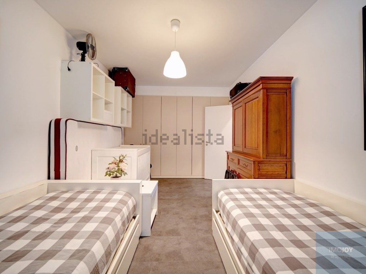 出租小楼房或独栋别墅在Rua Mato da Mina, 41 - 卧室