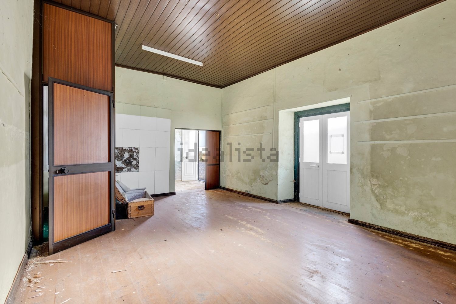 小楼房或独栋别墅出售在Rua Direita - 居住