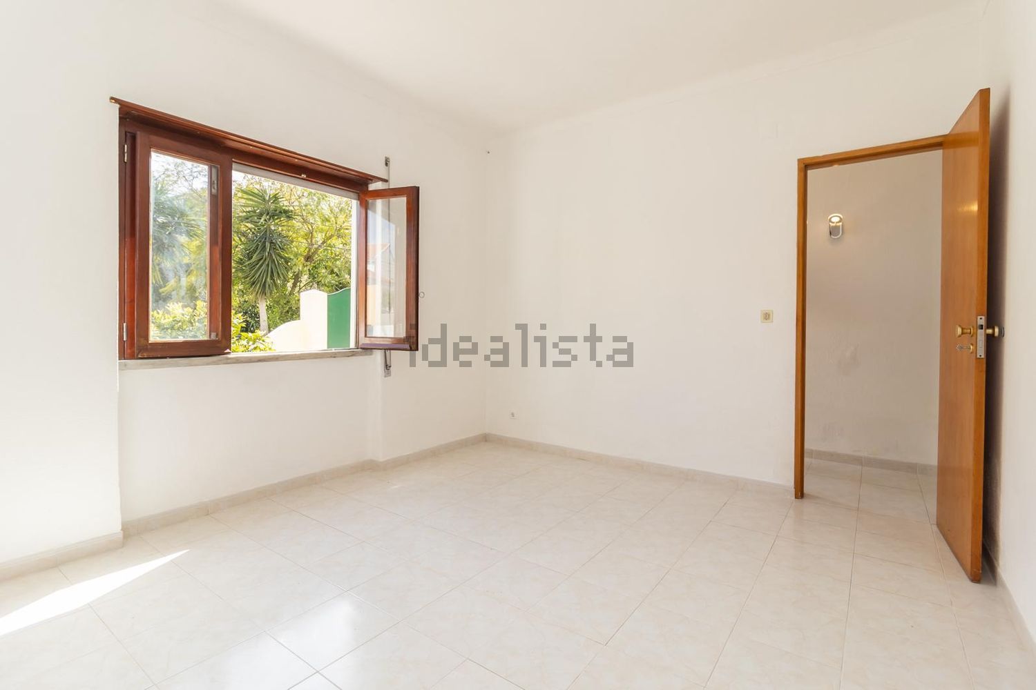 出租小楼房或独栋别墅在Rua Alexandre Cardoso, 28 - 居住