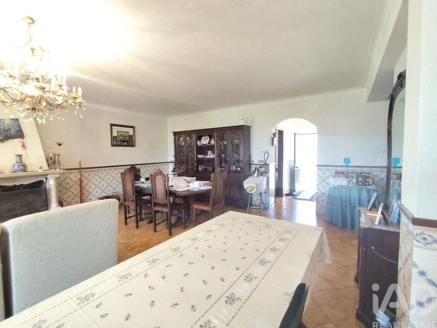 小楼房或独栋别墅出售在Lamas e Cercal - 客厅