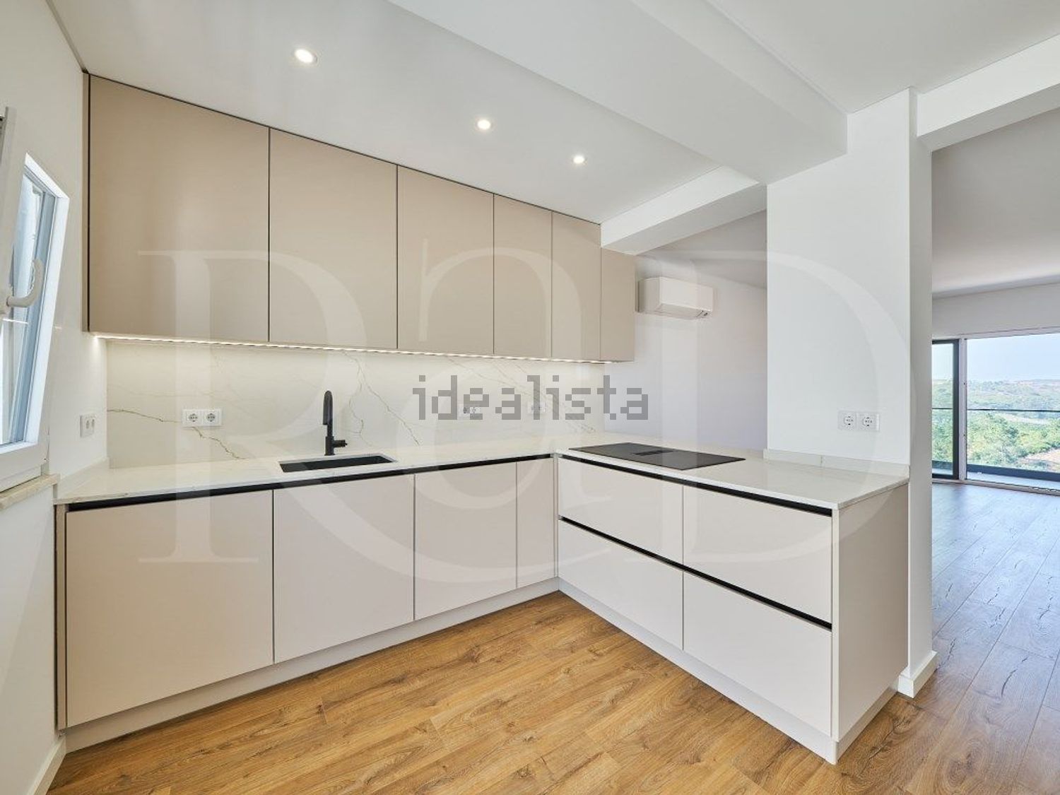 小楼房或独栋别墅出售在Rua do Massapêz, 43 - 厨房