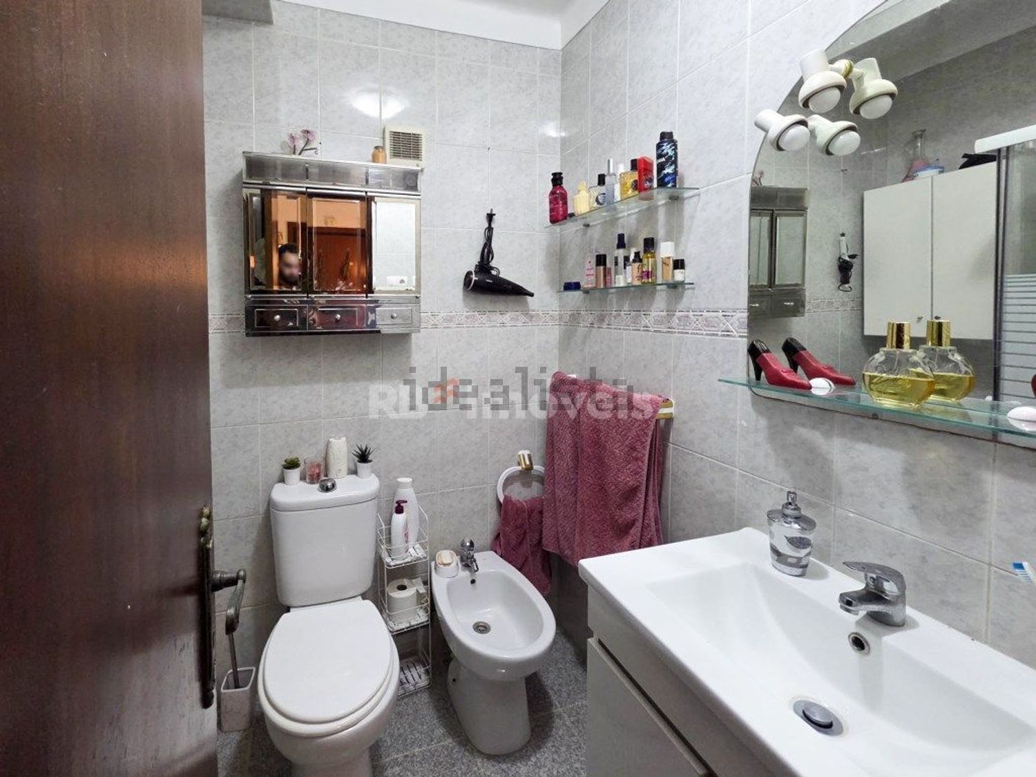 公寓 t2出售在Rua Professora Rosa Maria Pinto, 9 - 卫生间