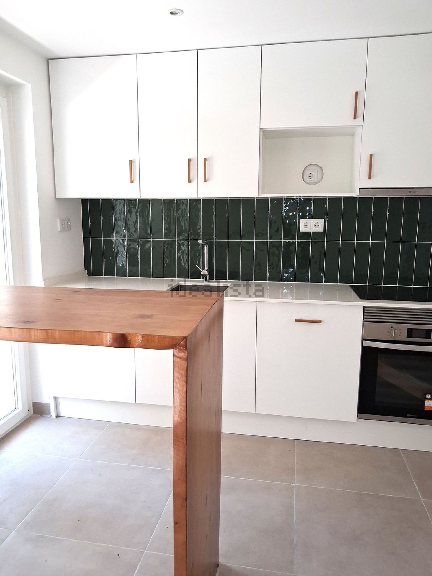 出租公寓 t4在Rua Francisco Baía, 10 - 厨房