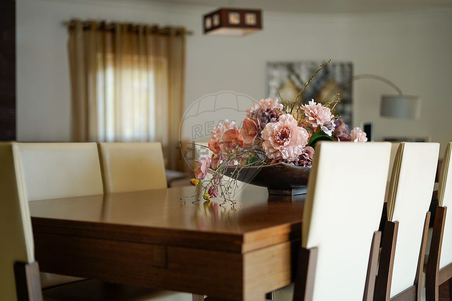 小楼房或独栋别墅出售在Rua Juncal - 客厅