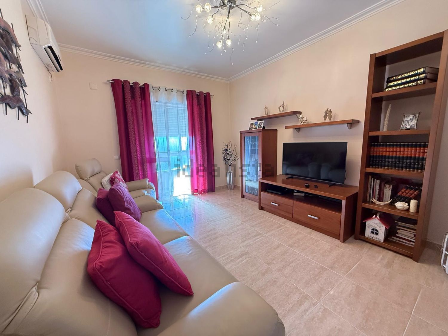 公寓 t2出售在Avenida Alexandre Herculano - 客厅