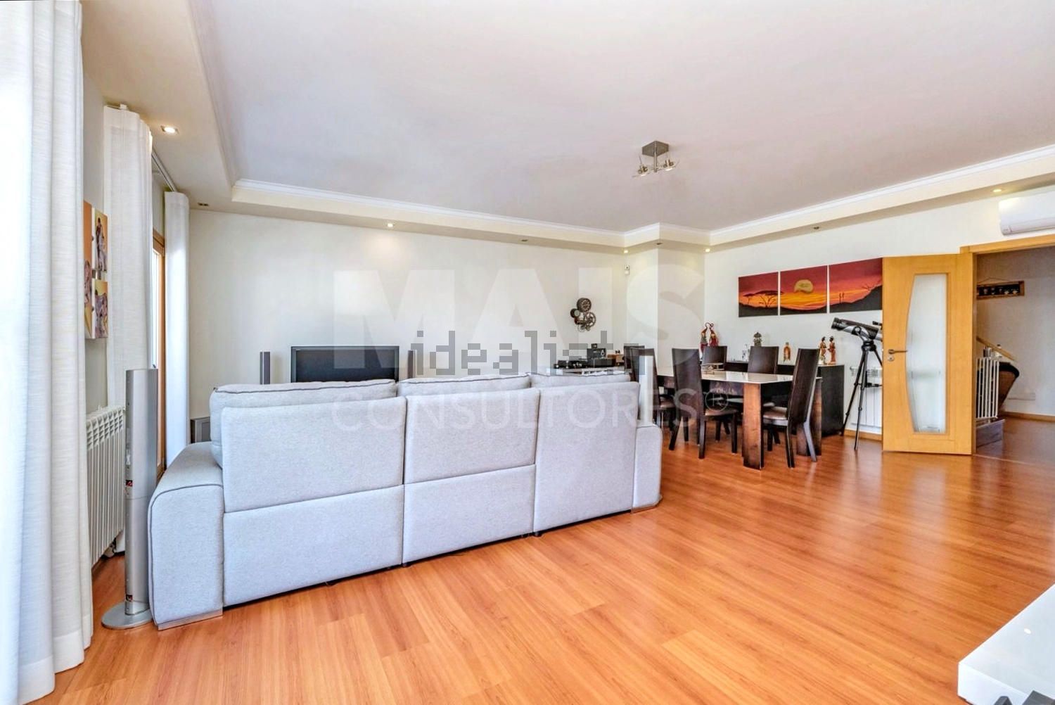 公寓 t4出售在Rua Alexandre Herculano - 客厅