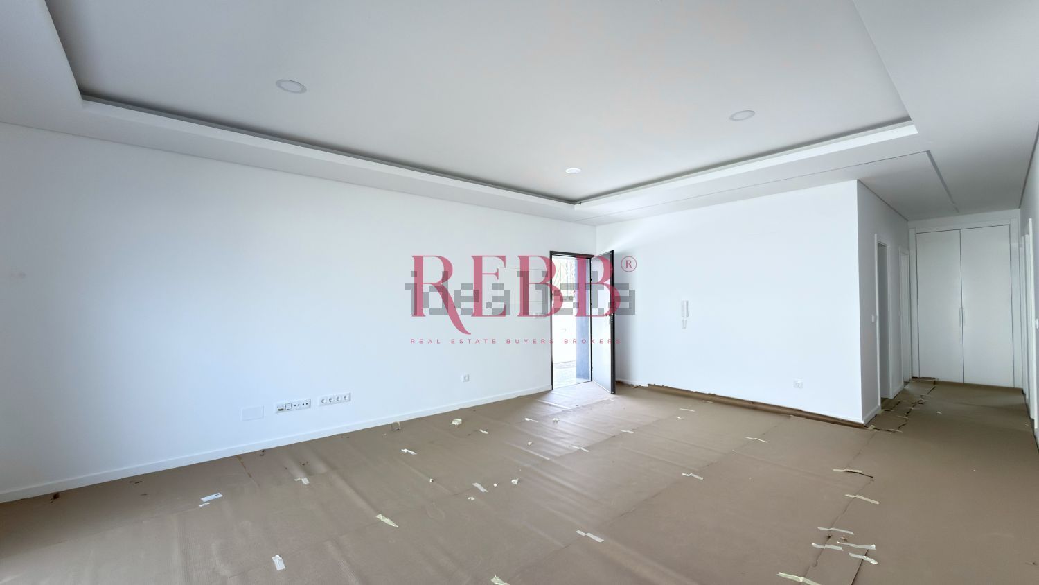 小楼房或独栋别墅出售在Rua Almada Negreiros - 居住