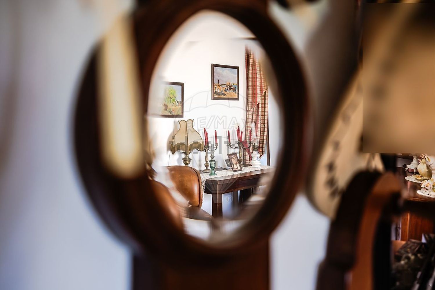 小楼房或独栋别墅出售在Rua do Rio Velho - 照片