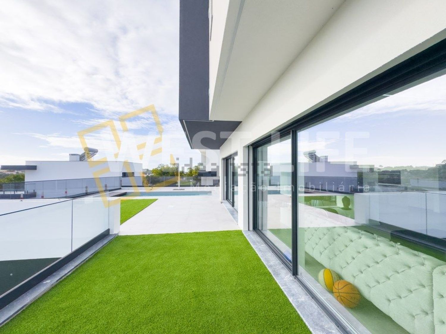 小楼房或独栋别墅出售在Centro - 照片