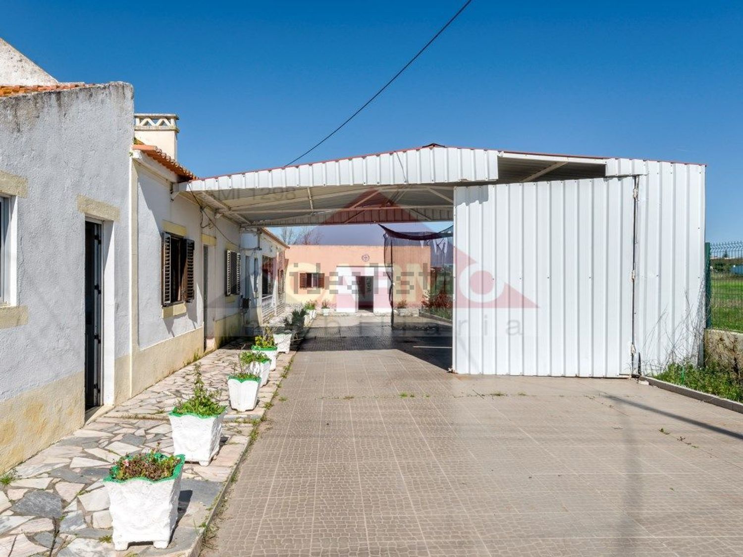 小楼房或独栋别墅出售在Atalaia e Alto Estanqueiro - Jardia - 外立面