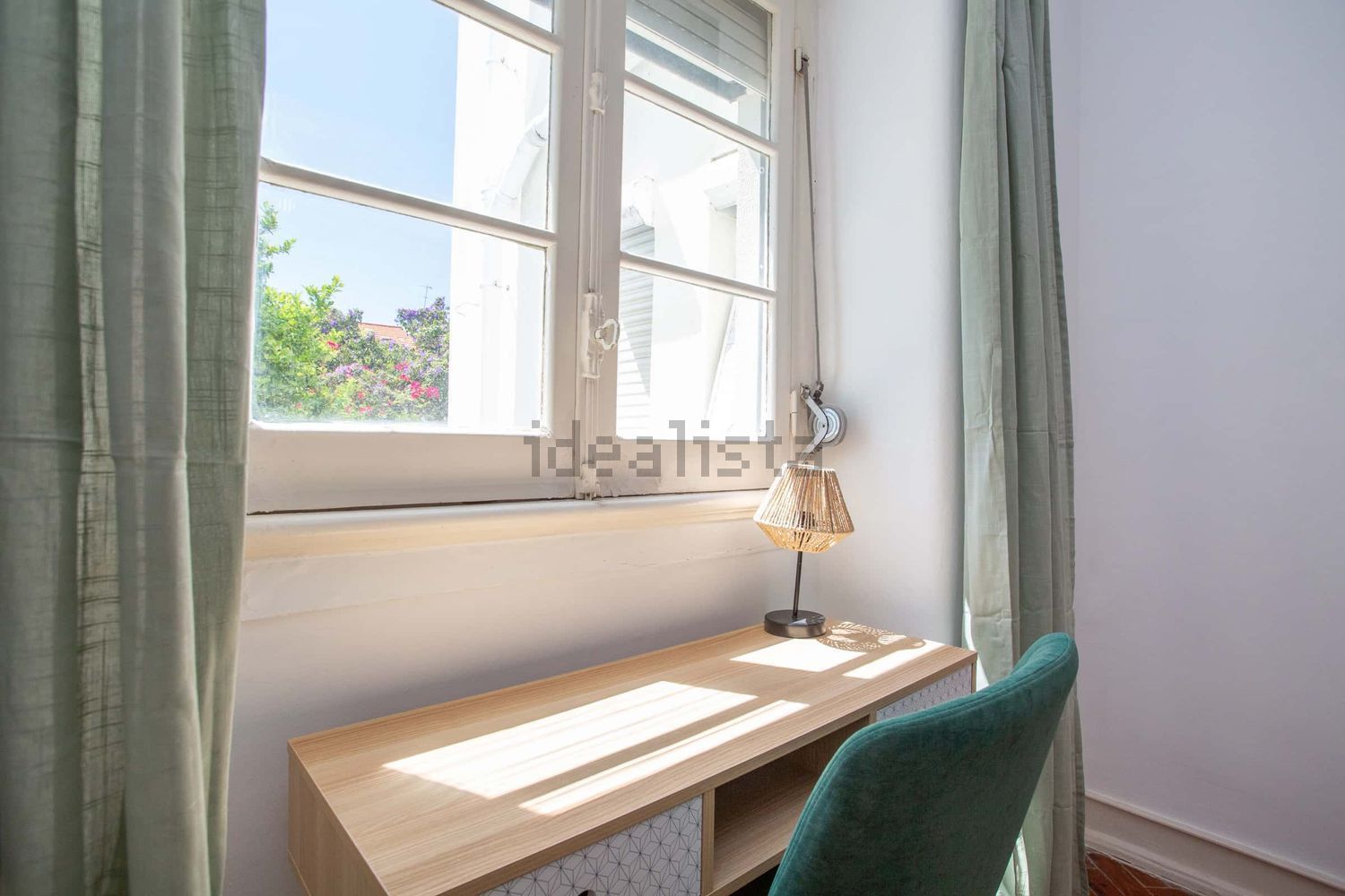 出租房间在Rua Actor Vale, 29 - 照片