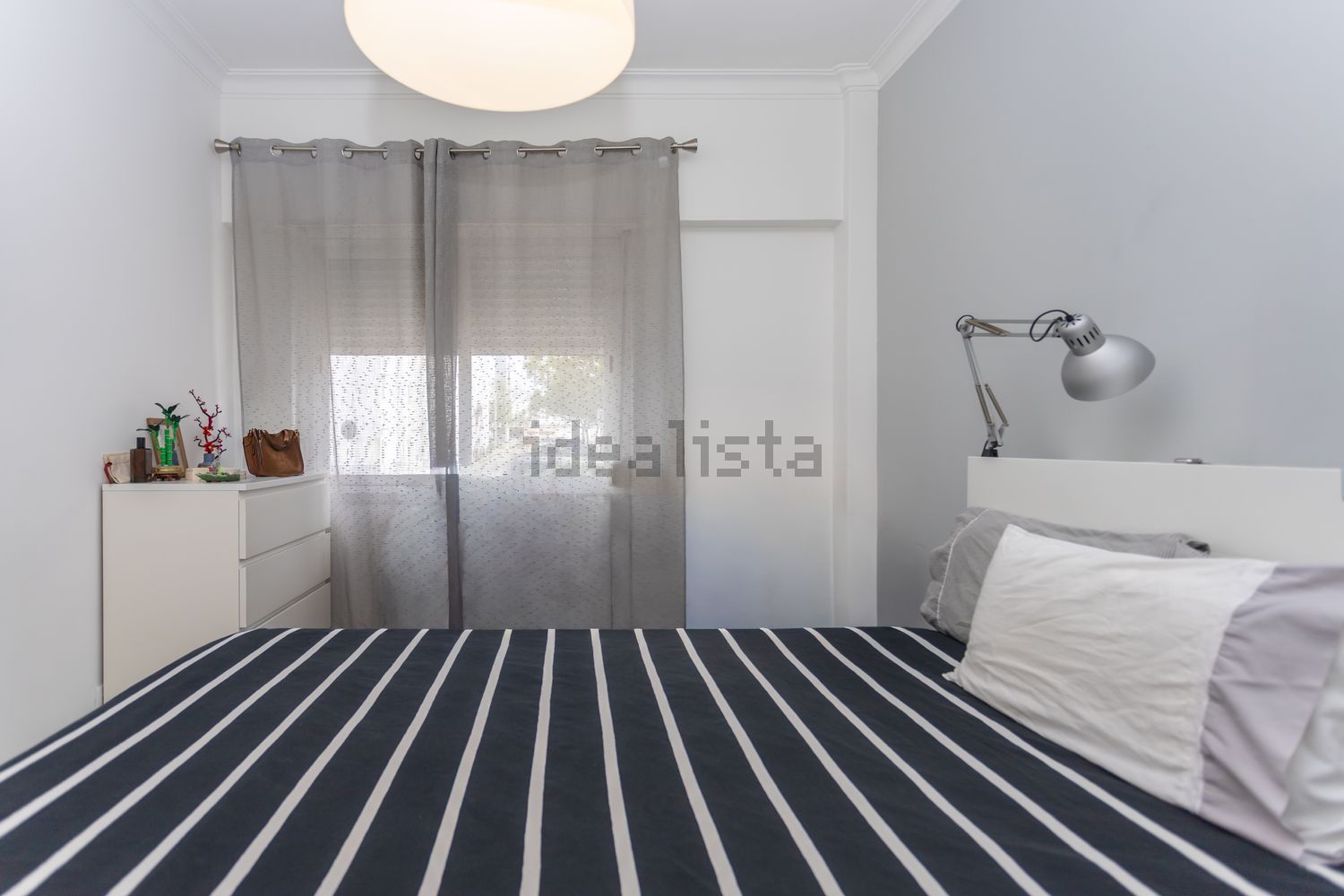 公寓 t2出售在Avenida Vale de Milhaços - 卧室