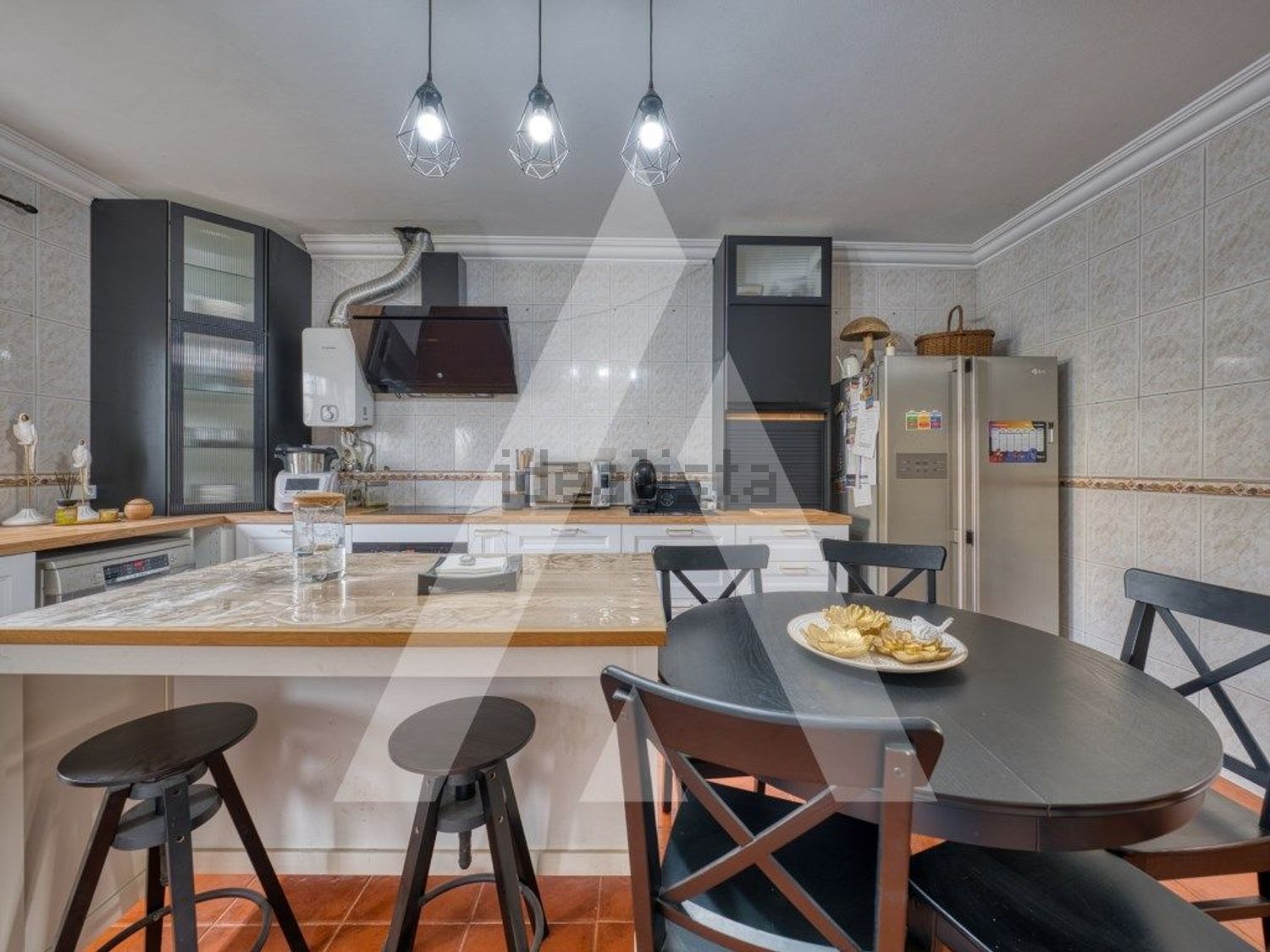 小楼房或独栋别墅出售在Lamas e Cercal - 客厅