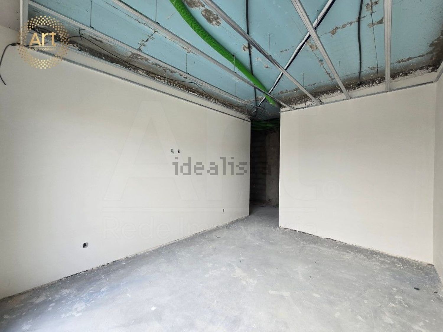 小楼房或独栋别墅出售在Avenida Principal - 卧室