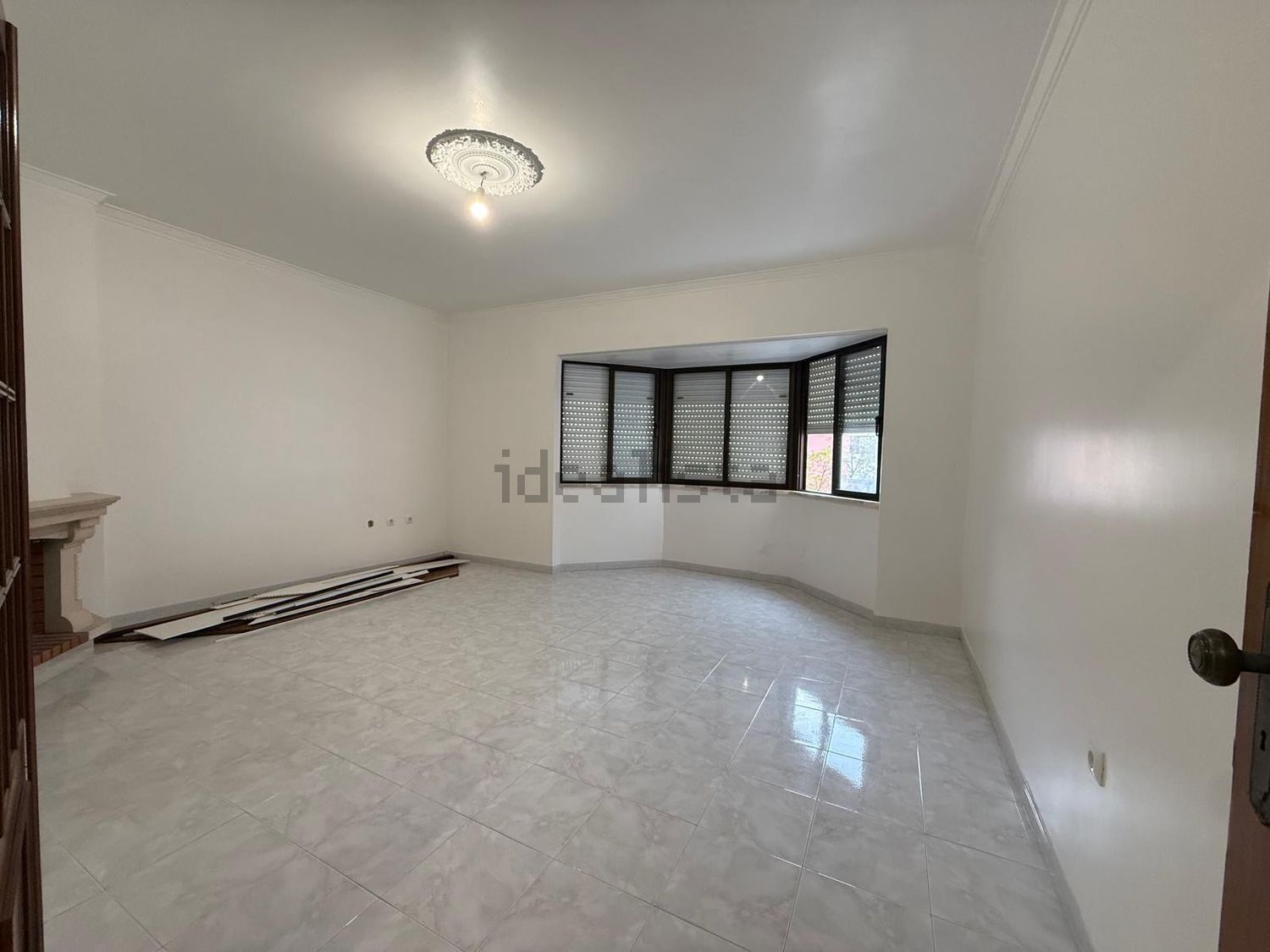 公寓 t3出售在Praça da Restauração, 1 - 客厅