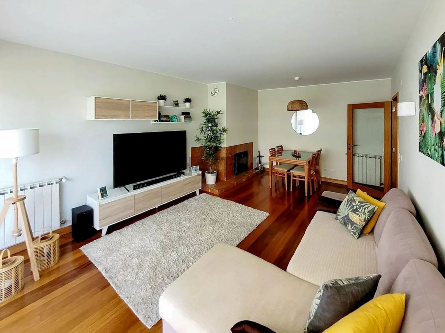 出租公寓 t1在Rua Arnaldo Ferreira - 客厅