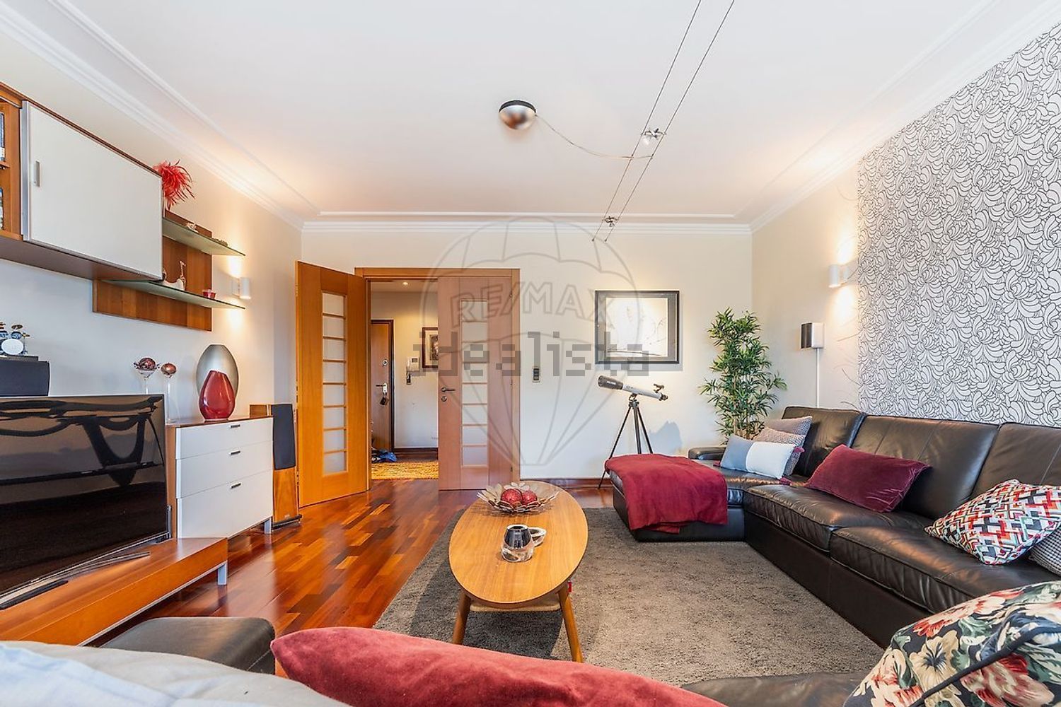 出租公寓 t4在Rua António Gonçalves Correia - 客厅