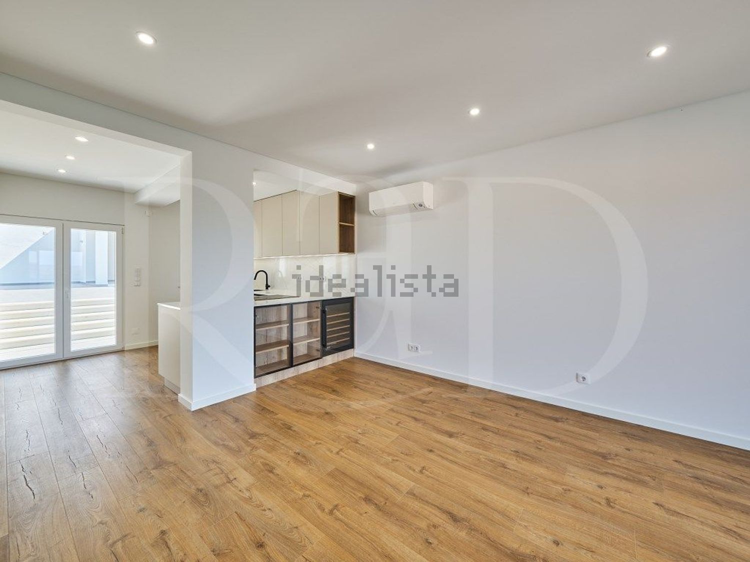 小楼房或独栋别墅出售在Rua do Massapêz, 43 - 客厅