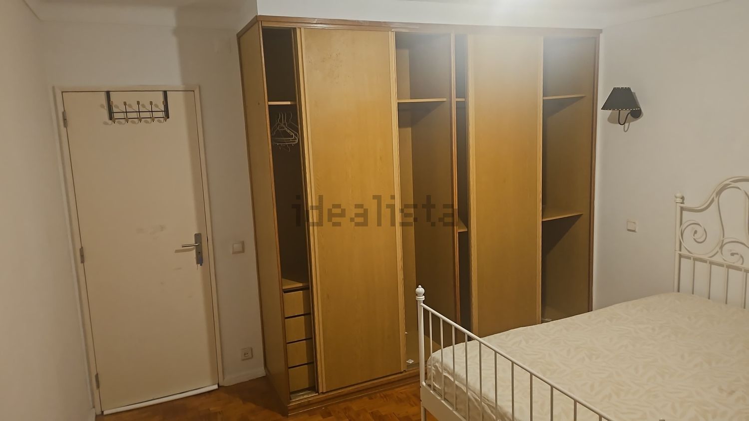 出租房间在Avenida Movimento das Forças Armadas, 118 - 卧室