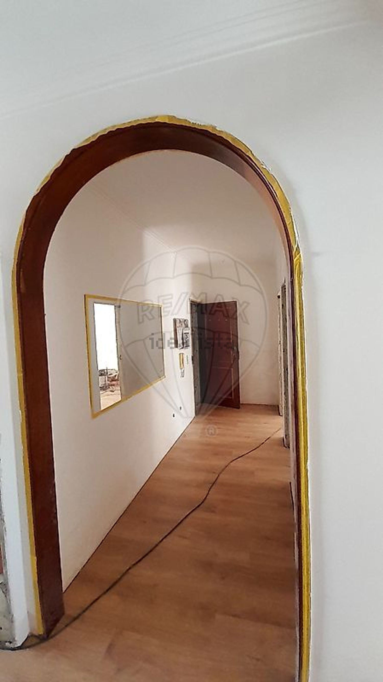 公寓 t2出售在Rua Soeiro Pereira Gomes - 过道