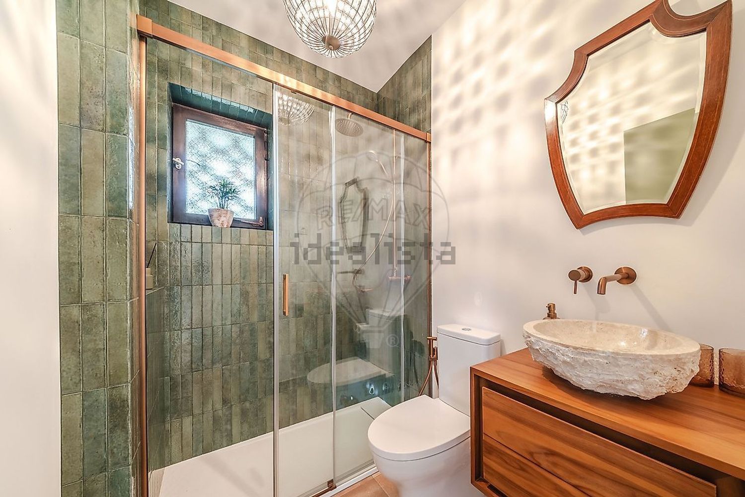 小楼房或独栋别墅出售在Rua das Corredouras - 卫生间