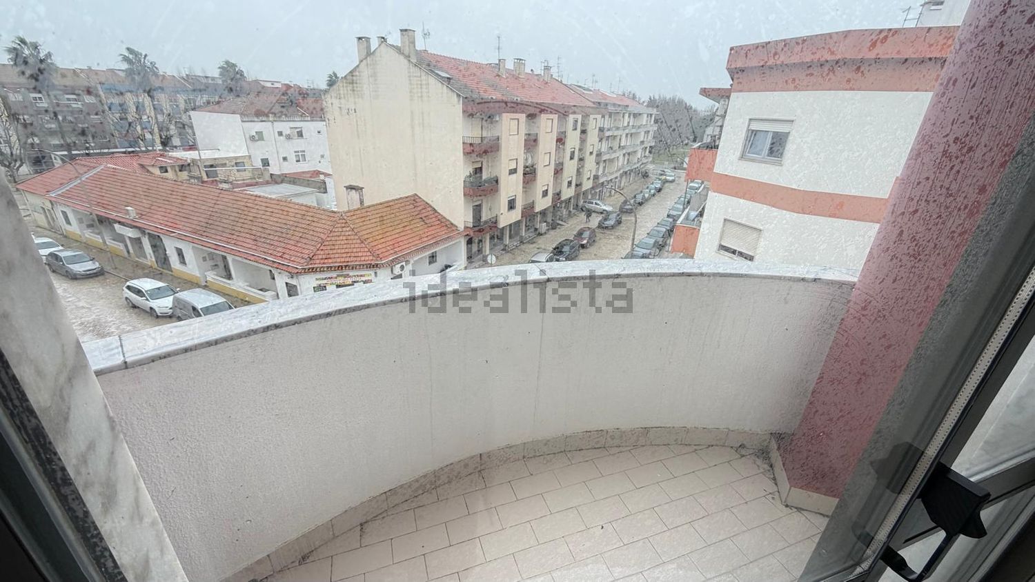 出租公寓 t3在Avenida General Humberto Delgado, 1 Lote - 阳台