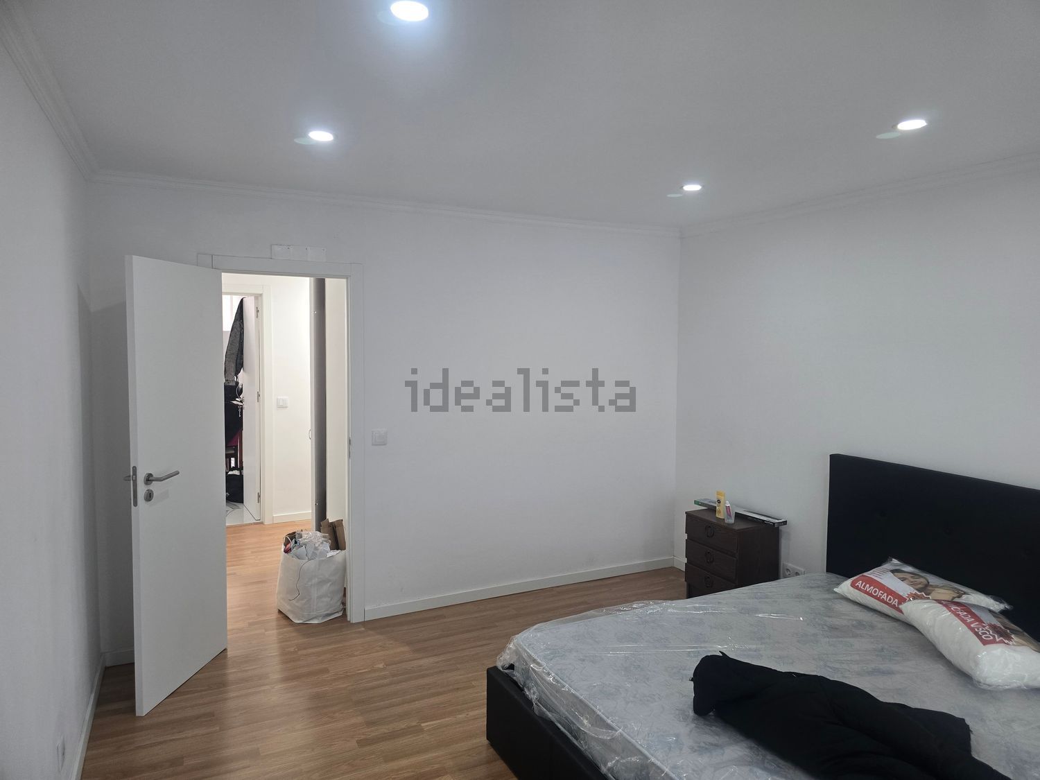 出租房间在Avenida Engenheiro Francisco de Lencastre Garrett, 30 - 客厅