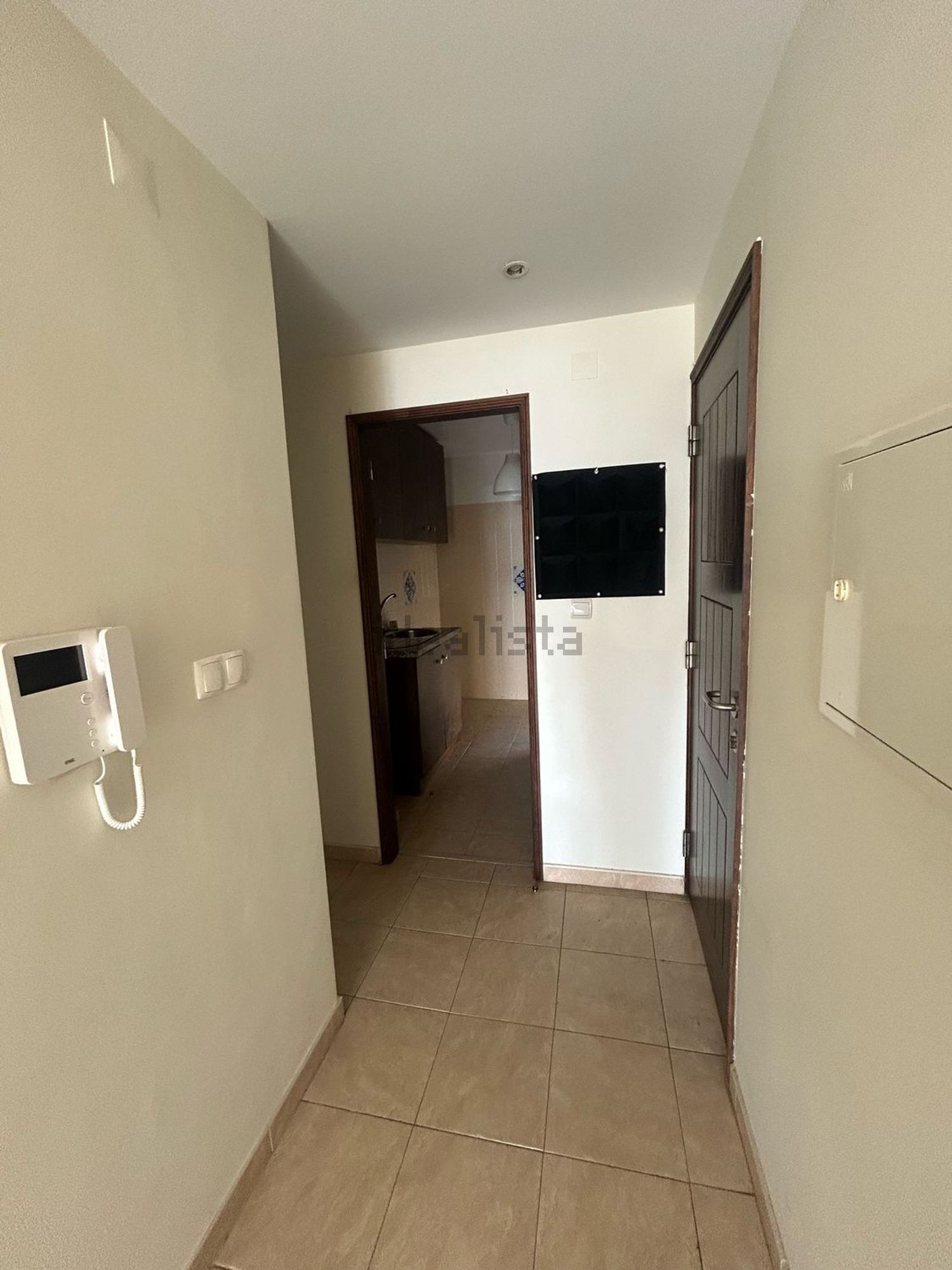 出租复式公寓在Rua da Bela Vista à Graça, 34 - 前厅