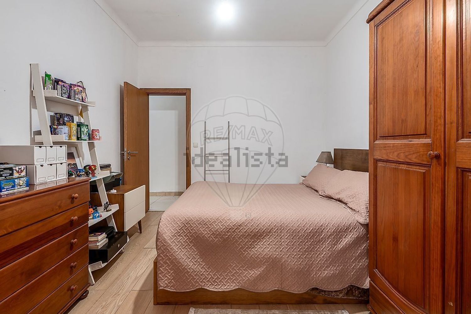 小楼房或独栋别墅出售在Rua Bento de Jesus Caraça - 卧室