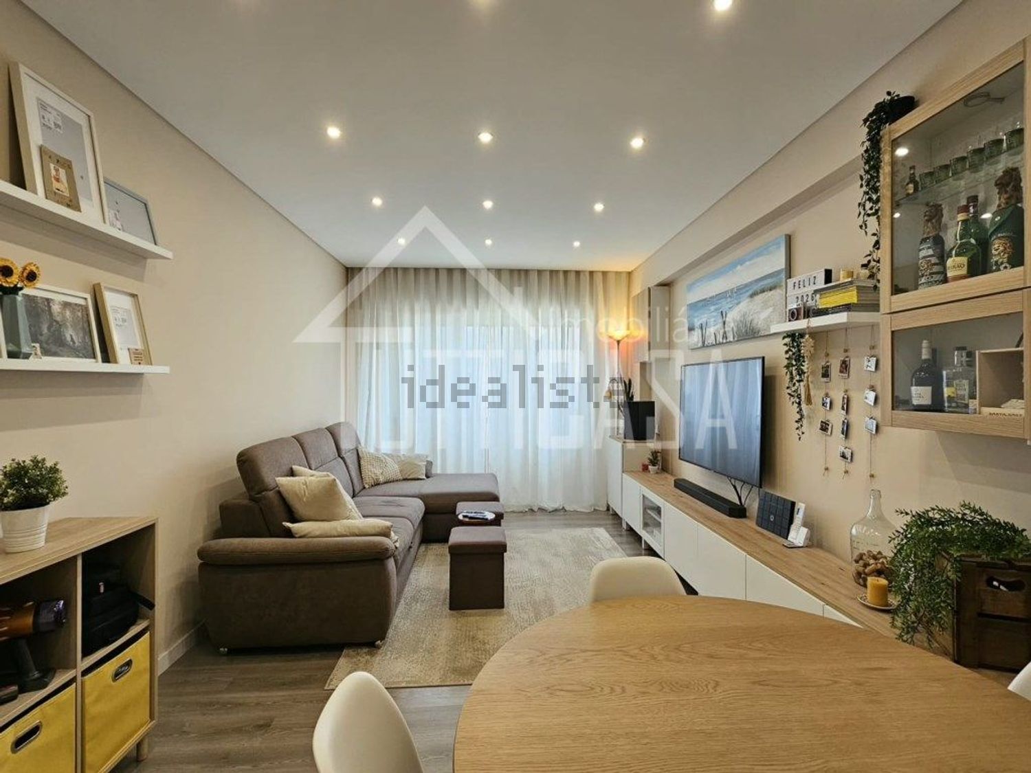 公寓 t3出售在Avenida Azedo Gneco G6 - 客厅