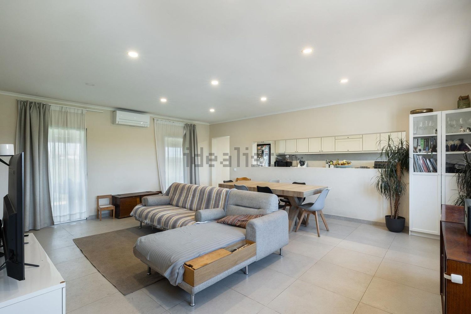 农庄出售在Estrada Vale Porrim s/n - 客厅