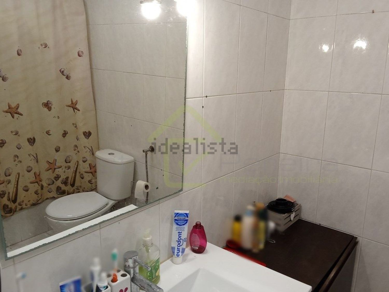 小楼房或独栋别墅出售在Vimeiro - 卫生间