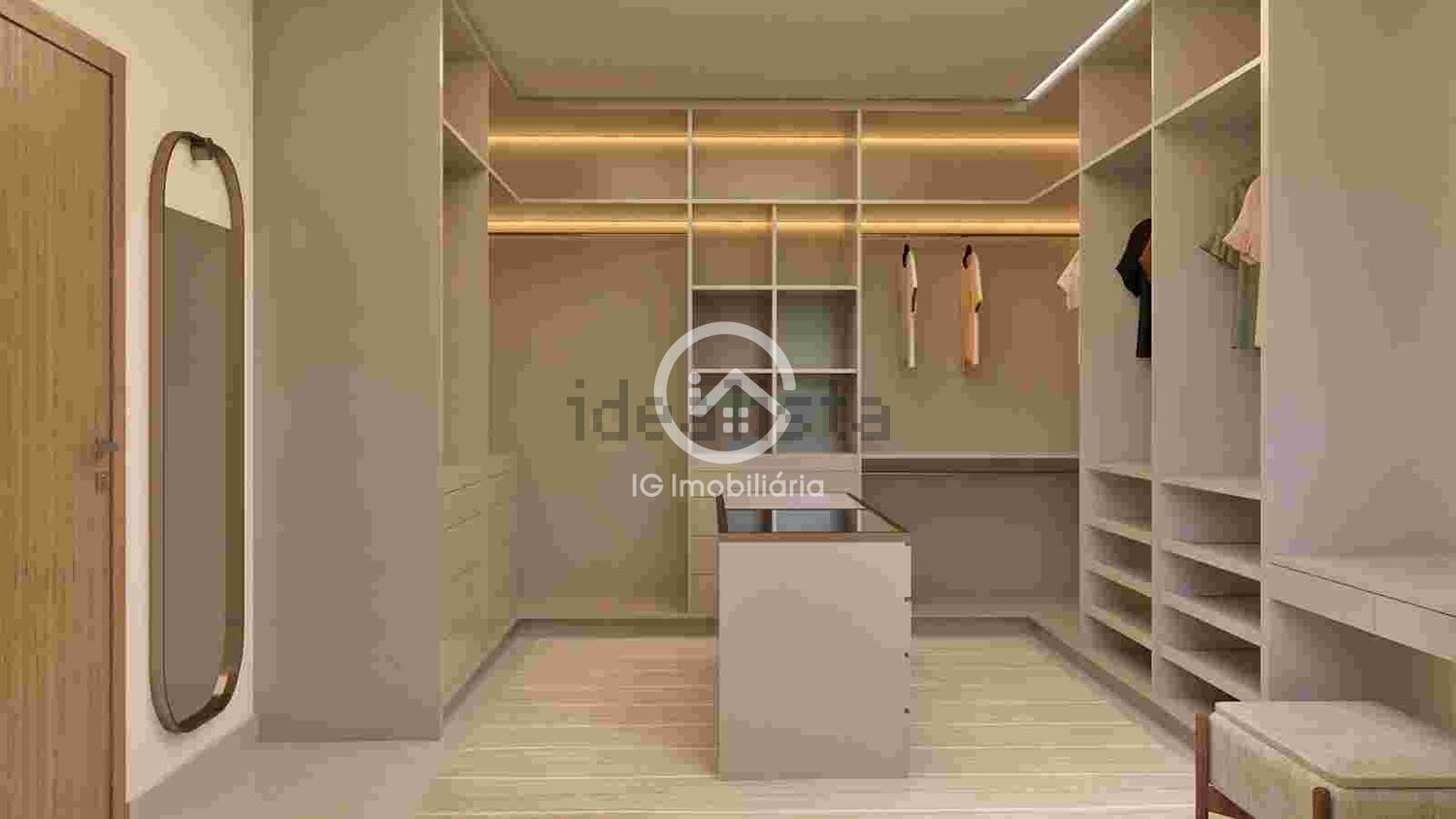 小楼房或独栋别墅出售在Centro - 试衣间