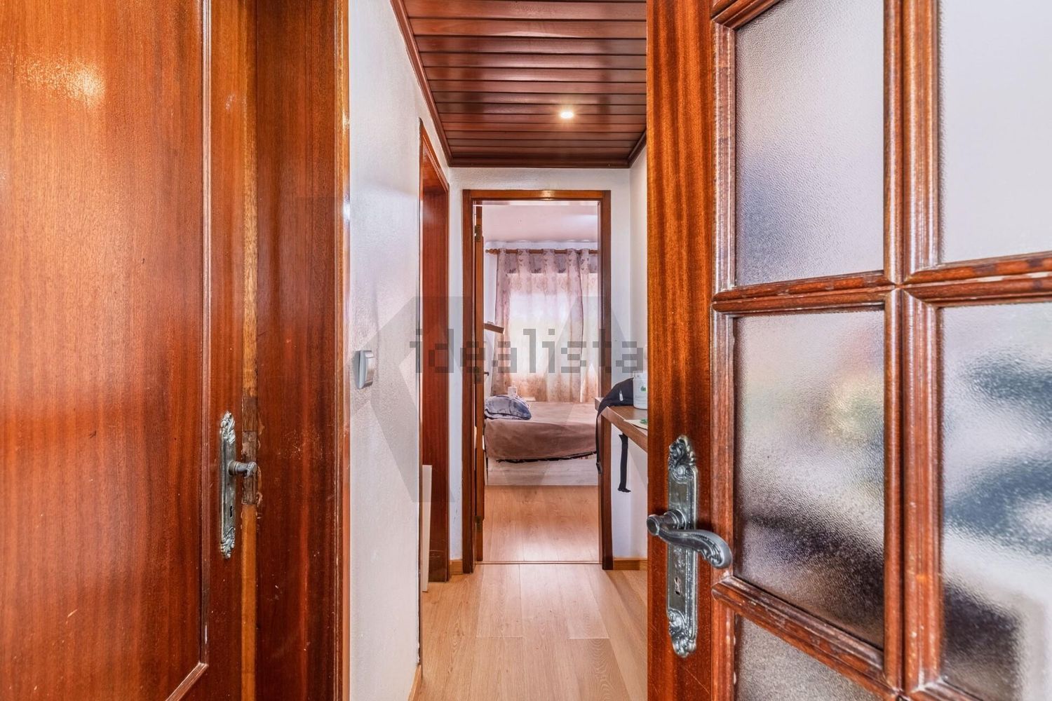 公寓 t2出售在Santo António dos Cavaleiros e Frielas - 过道