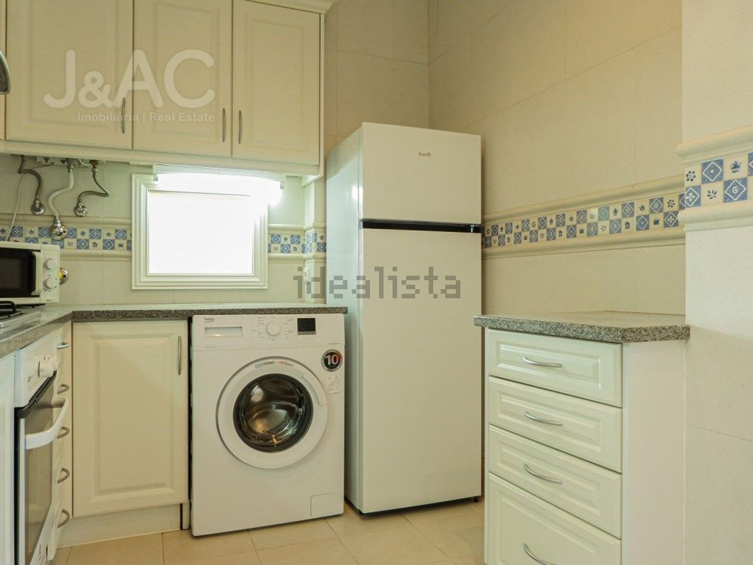 出租公寓 t2在Rua Antonio Carlos Oliveira - 厨房